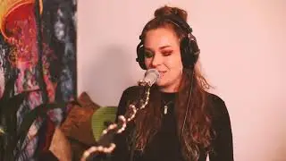 NEW SINGLE - Love Somebody (Acoustic) - Jen Armstrong