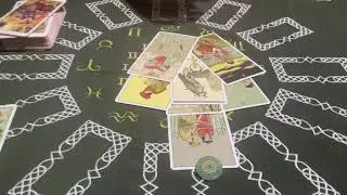Таро расклад , какой мужчина спешит ко мне в жизнь 🙏🌺