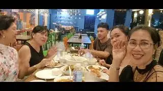 Let's Eat Hang our with my Beautiful gorgeous friend and family here in Bacolod city Philippines.