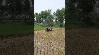 Power Tiller stop in the woking field 
