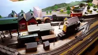 Model railway - "Proof of concept" 2' x 6' OO gauge layout - Teaser trailer #3