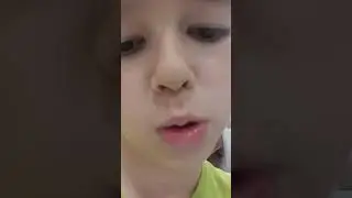У МЕНЯ ЕСТЬ ВОТ ТАКОЙ ВОТ ПРИКОЛЬНЫЙ ЛАЗЕР!