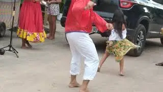GRUPO FOLCLÓRICO CALDO DE TURU