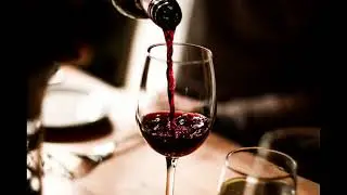 Pouring wine sound effect