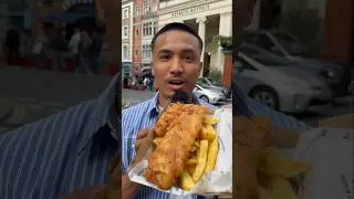 This is the BEST FISH AND CHIPS in LONDON😳 #shorts #london