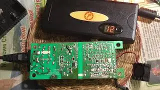 Ремонт универсального блока питания Raveda PR41U-100WLED.