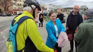 Aleksandra Kosiorek - Prezydent Gdyni, w czasie kampani wyborczej na Obłużu centrum