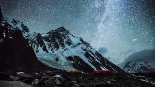 TIME-LAPSE OF UNREAL NIGHT SKY