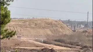Работы днем рядом с Орловским карьером