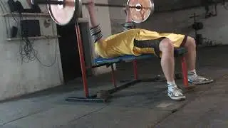 100 кг  жим лёжа