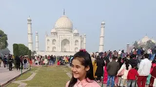 First Visit to Taj Mahal | Aakriti Sharma