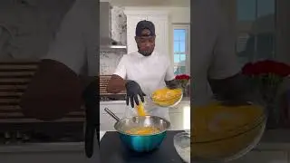 Baked Macaroni and Cheese | How To Make Creamy Macaroni and Cheese 