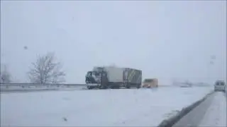 Трасса Е-105 снежный занос 19.04.2017г Днепр-Харьков полный капец
