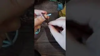 Простейший и крепкий узелок для соединения нитей.