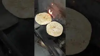 Special paratha @ Masti paratha, Ahmedabad #Shorts #SHORTS #shorts #streetfood #paratha #ahmedabad