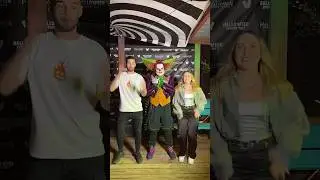 Wie kan het beste dansen? 😂 @GewoonThomas