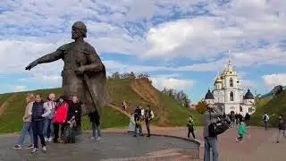 Walk around the city of Dmitrov, the younger brother of Moscow