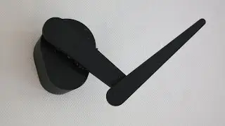 Hand in hand clock