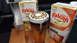 Spiderweb Cacao Thai Tea เมนูต้อนรับวันฮาโลวีน