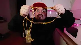 открыть крышку от колы