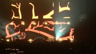 TEAR IN MY HEART - twenty one pilots live
