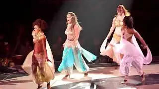 Me Against The Music (Britney Spears) HD - Circus Tour Paris 6 Juillet