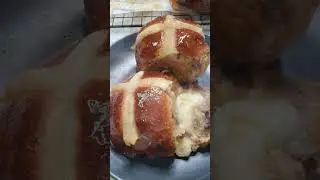 Easy Hot Cross Buns for Easter. Full Video will Show How.
