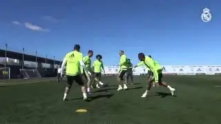 футбольный квадрат