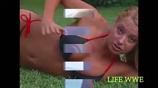 WWE TRISH STRATUS SEXY HOT SHOW