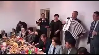 Ай қара көз