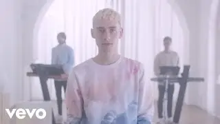 Olly Alexander (Years & Years) - Shine 