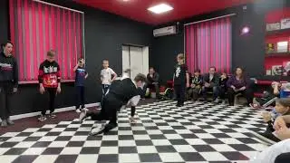 ШКОЛА БРЕЙК-ДАНСА КУРГАНИНСК