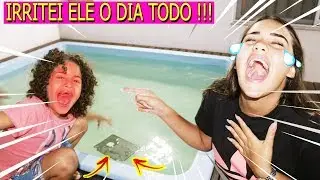 UM DIA INTEIRO IRRITANDO MEU IRMÃO