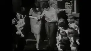Patrick Kerr Cathy McGowan dancing to Sugar Pie Desanto I don't wanna fuss Ready Steady Go 1964 Mods