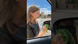 ИСПОЛНИЛ МЕЧТУ ДЕВУШКИ 