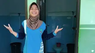 MEMBERSIHAKAN KAMAR MANDI YG CEWEK KAMAR MANDI CEWK YG COWOK KAMAR MANDI COWOK