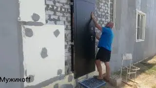 Установка металлической двери на мокрый фасад