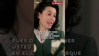 Estar al quite 🤨 #LaModerna230 #shorts #shortsRTVE #RTVESeries