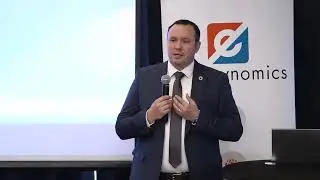 Adrian Paraschiv, Country Manager Photomate