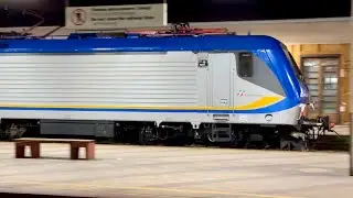 Regionali nella stazione di Trento. Doppia simmetrica di E464 e Minuetto!