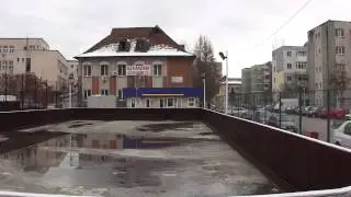 Patinoarul de la Slatina --- dec 2013