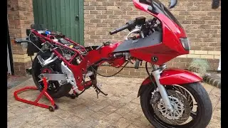 Suzuki RF900 Rebuild 2024
