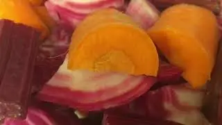 Steamed Carrots and Beets with Sea Asparagus #vegan #vegetablerecipes