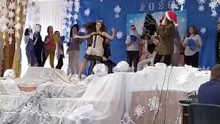 Сценка в школе