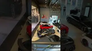 UNREAL Supercar Garage 🤩 | 