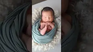 Newborn Photographer Toronto BTS siblings. Brothers for life.