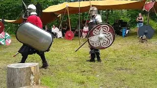 Vyklands mid-summer thyng SCA fighting