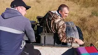 испытываем каракат по болоту, едем за клюквой