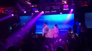 Fat Nick- Middle of the Mall live