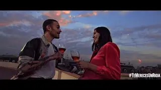 Cuando estoy feliz ME RIO JA (20'')